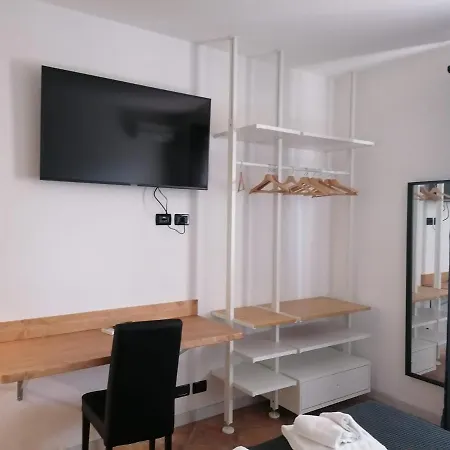 Il Viaggiatore Bed & Breakfast *