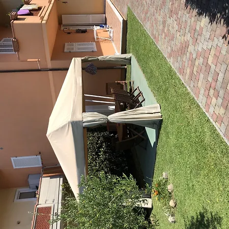 Couette-café Il Viaggiatore Marina di Massa